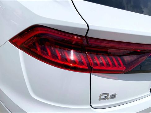 Used 2019 Audi Q8 Prestige AWD/4WD image 27