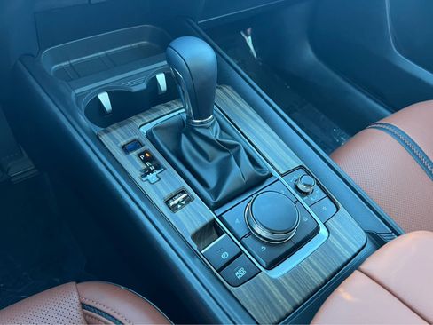 Used 2025 MAZDA CX-50 Meridian Edition w/ Apex Package image 36