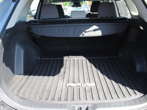 Certified 2025 Toyota RAV4 XLE FWD image 27