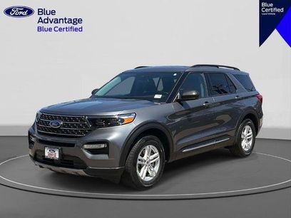 Certified 2023 Ford Explorer XLT w/ Equipment Group 202A