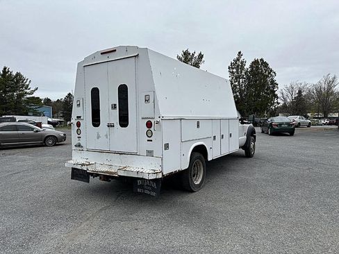 Used 2012 Ford F550 2WD Regular Cab Super Duty w/ Payload Upgrade Pkg image 6