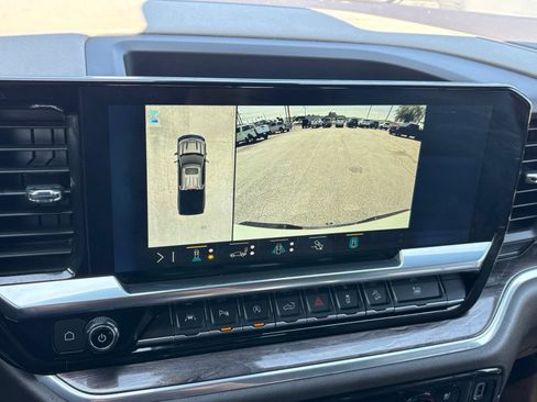Used 2023 Chevrolet Silverado 1500 LTZ AWD/4WD image 21