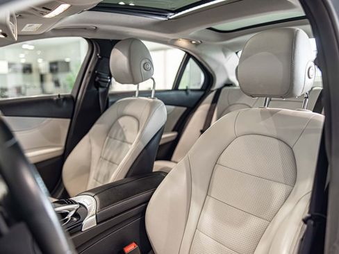 Used 2015 Mercedes-Benz C 300 4MATIC Sedan image 18