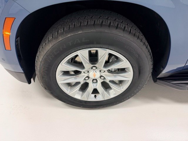 Certified 2025 Chevrolet Tahoe Premier w/ Sun And Tow Package AWD/4WD image 18