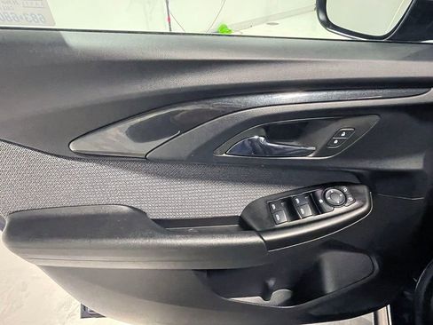 Used 2023 Chevrolet TrailBlazer LT w/ Convenience Package image 19