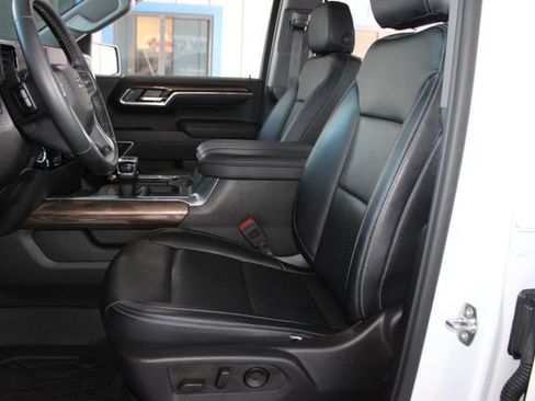 Used 2024 Chevrolet Silverado 1500 RST w/ Redline Edition AWD/4WD image 20