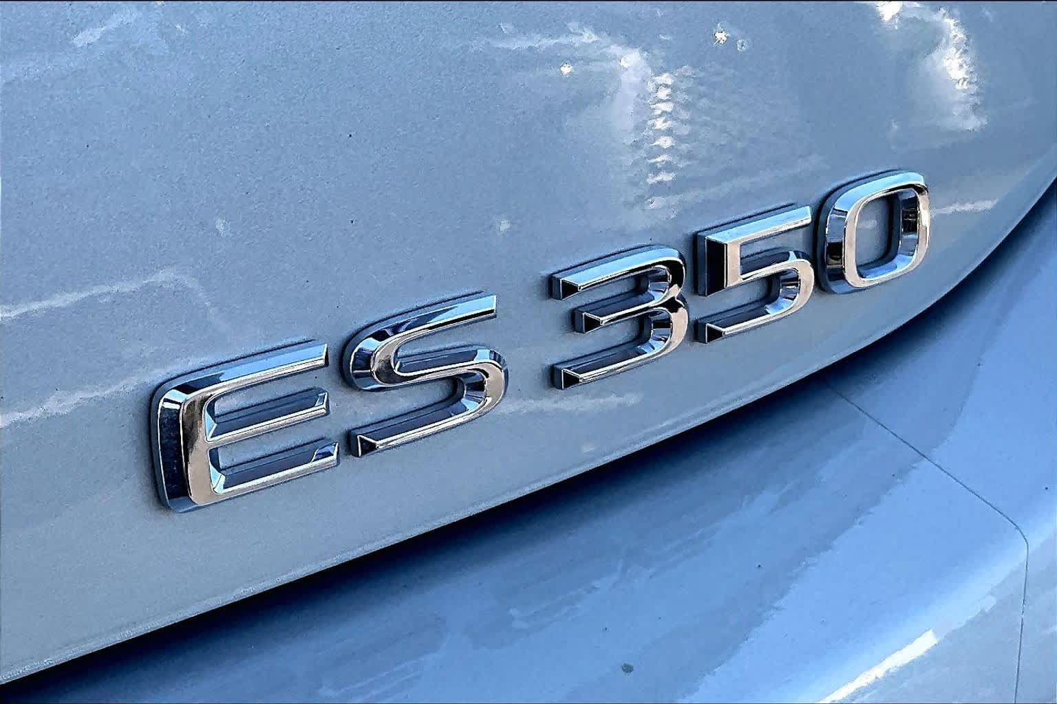 Used 2024 Lexus ES 350 w/ Premium Package FWD image 24