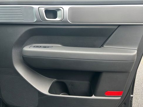 Used 2024 Hyundai Santa Fe SE image 25