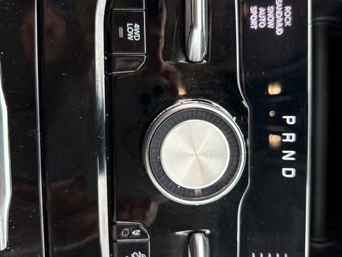 Used 2022 Jeep Grand Cherokee Overland image 30