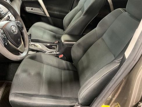 Used 2015 Toyota RAV4 XLE image 11