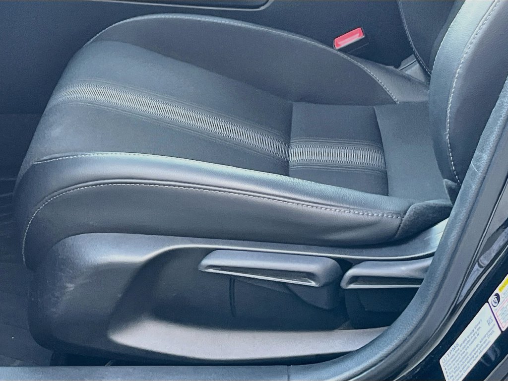 Used 2025 Honda Civic Sport image 18