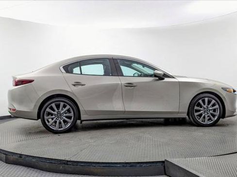 Used 2024 MAZDA MAZDA3 s image 9