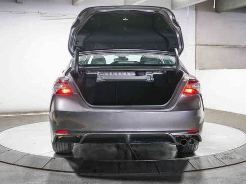 Certified 2022 Toyota Camry SE image 28