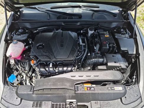 Used 2025 Hyundai Sonata SEL FWD image 34