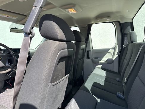 Used 2013 Chevrolet Silverado 2500 W/T AWD/4WD image 20