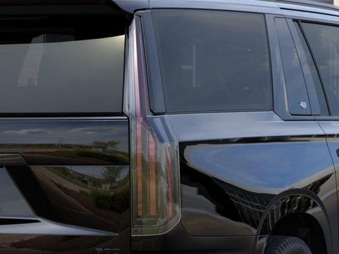 New 2026 Cadillac Escalade ESV Platinum Sport AWD/4WD image 11