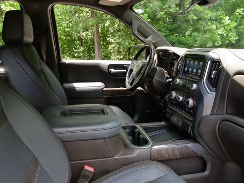 Used 2022 GMC Sierra 1500 Denali w/ Driver Alert Package II AWD/4WD image 41