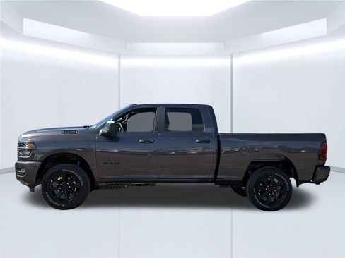 New 2026 RAM 2500 Big Horn AWD/4WD image 2