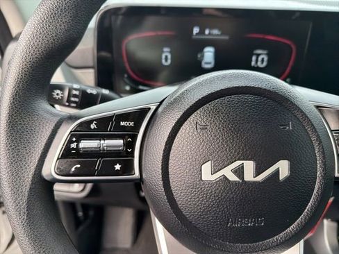 Used 2024 Kia Seltos LX image 20