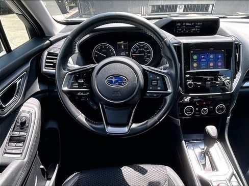 Used 2023 Subaru Forester Premium AWD/4WD image 5