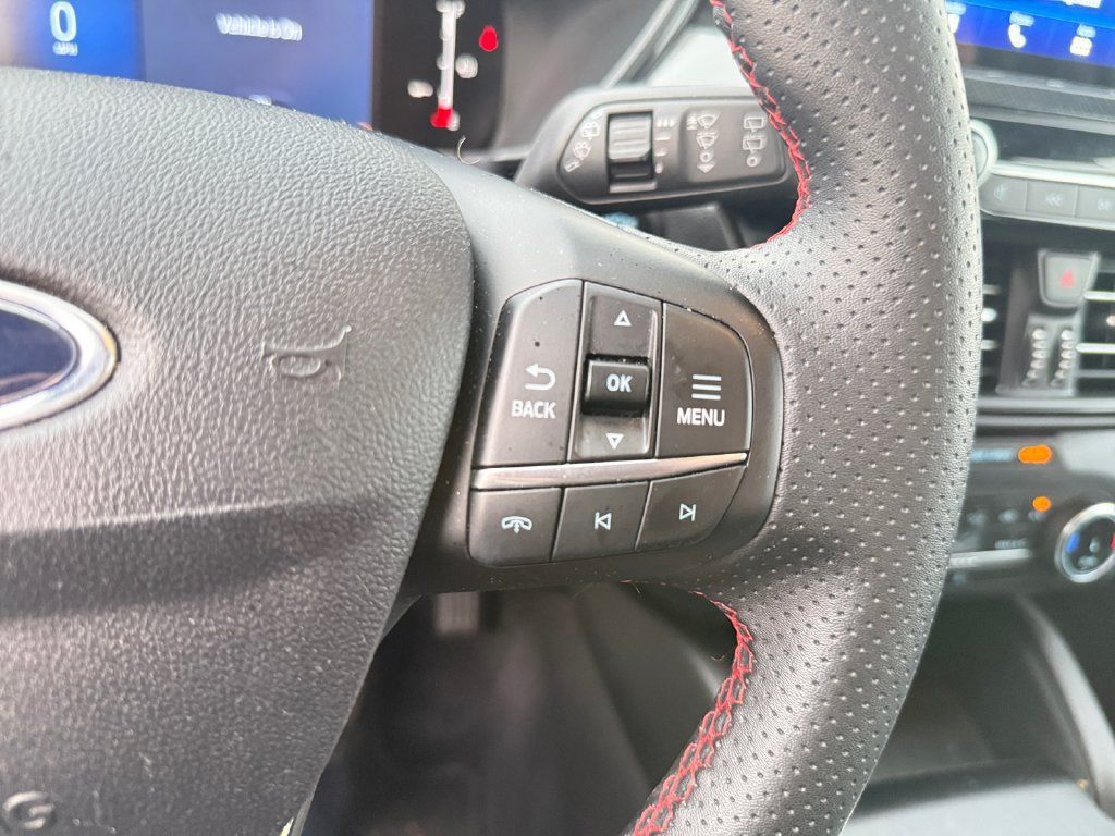 Used 2025 Ford Escape ST-Line FWD image 15