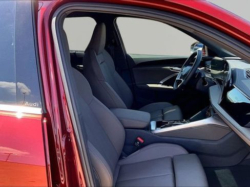 Used 2025 Audi Q5 Premium Plus w/ Premium Plus AWD/4WD image 7