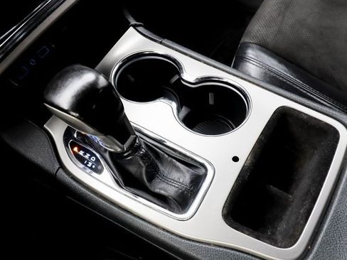 Used 2020 Jeep Grand Cherokee Altitude image 61