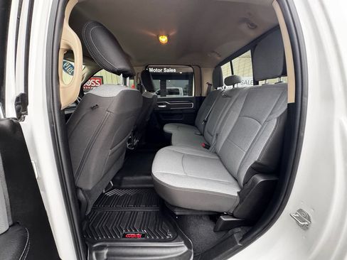 Used 2019 RAM 2500 Big Horn AWD/4WD image 43