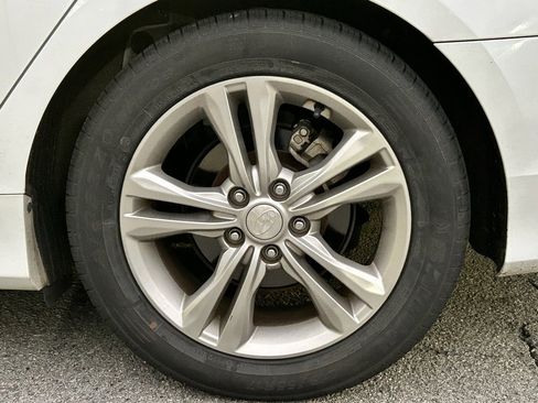 Used 2018 Hyundai Sonata Sport image 11