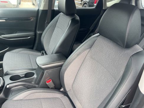 Certified 2024 Kia Seltos S FWD image 5