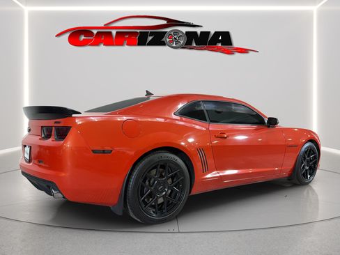 Used 2011 Chevrolet Camaro SS RWD image 7