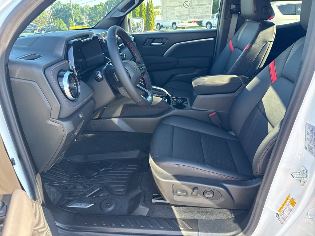 New 2026 Chevrolet Colorado Z71 w/ Z71 Convenience Package 2 AWD/4WD image 8