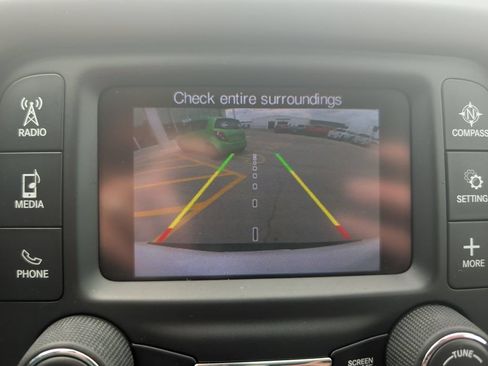 Used 2018 Jeep Compass Latitude AWD/4WD image 14