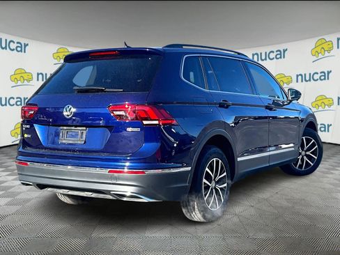 Used 2021 Volkswagen Tiguan SE w/ Panoramic Sunroof Package image 6