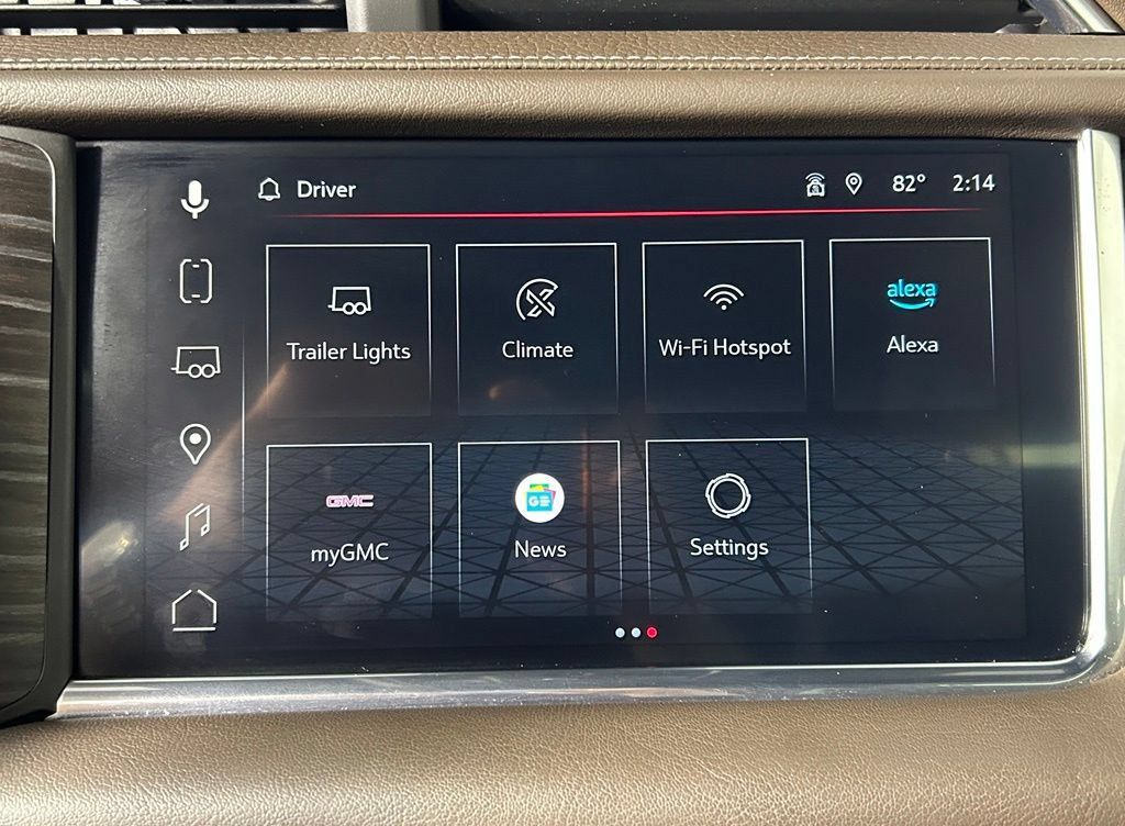 Used 2023 GMC Yukon XL Denali AWD/4WD image 23