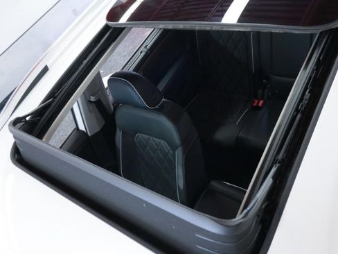 Used 2024 Volkswagen Atlas SEL Premium R-Line image 24