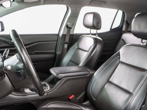 Used 2023 GMC Acadia SLT FWD image 24