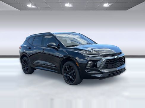 Certified 2024 Chevrolet Blazer RS w/ Enhanced Convenience Package FWD image 7