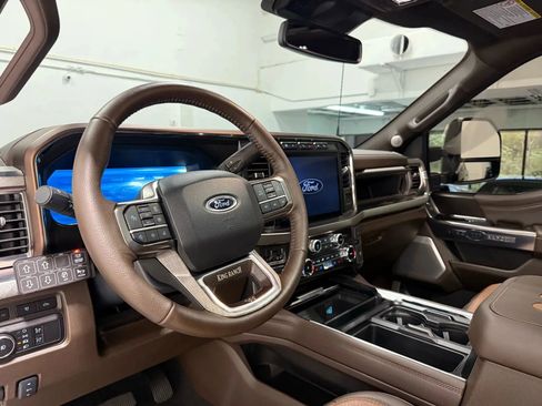 Used 2024 Ford F250 King Ranch image 38