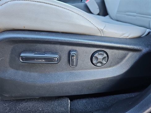 Used 2017 Honda CR-V EX-L image 29