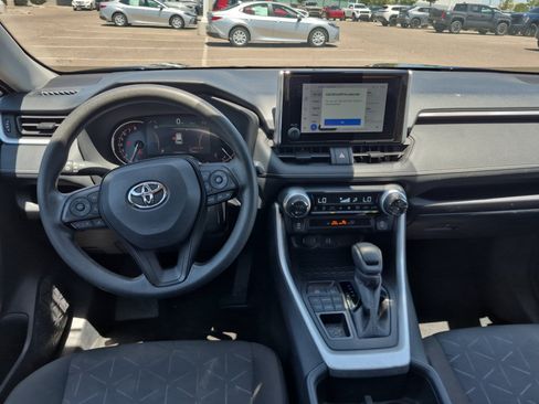 Certified 2025 Toyota RAV4 XLE AWD/4WD image 18