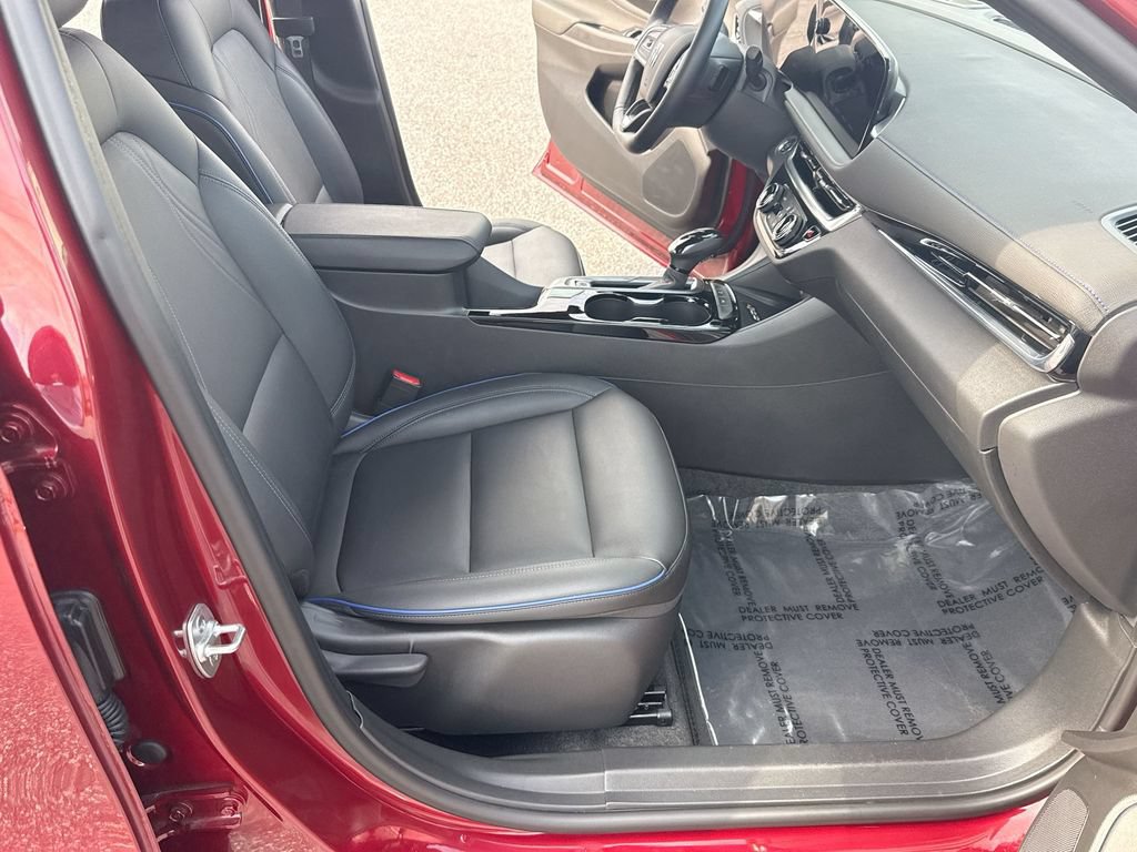 Certified 2024 Buick Envista Sport Touring w/ Convenience I Package FWD image 27