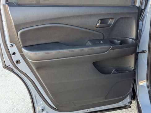 Used 2022 Honda Passport TrailSport image 16