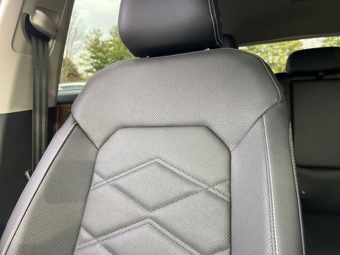 New 2026 Volkswagen Atlas SE image 21