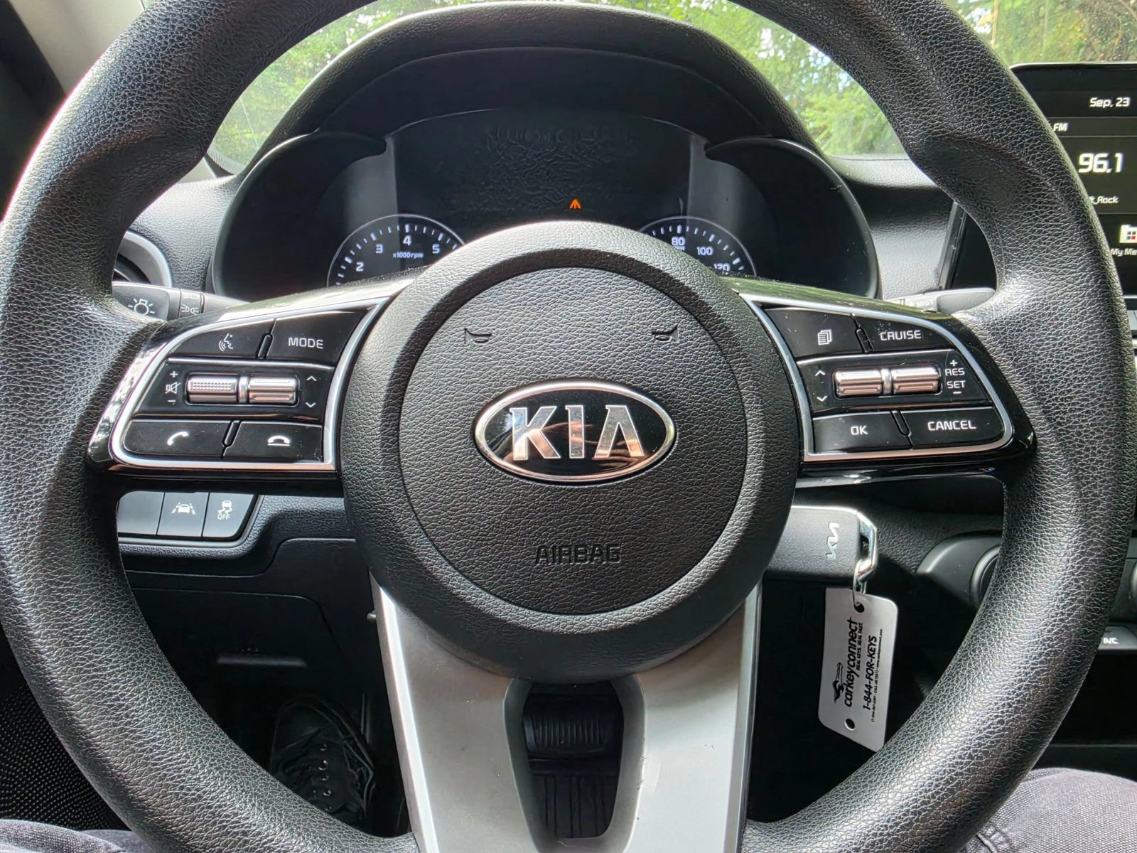 Used 2021 Kia Forte LXS FWD image 22