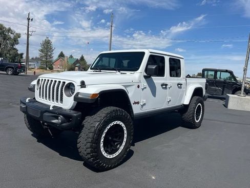 Used 2021 Jeep Gladiator Rubicon AWD/4WD image 4