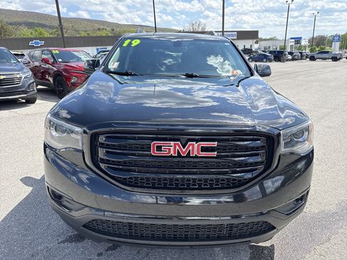 Used 2019 GMC Acadia SLT w/ Black Edition AWD/4WD image 9