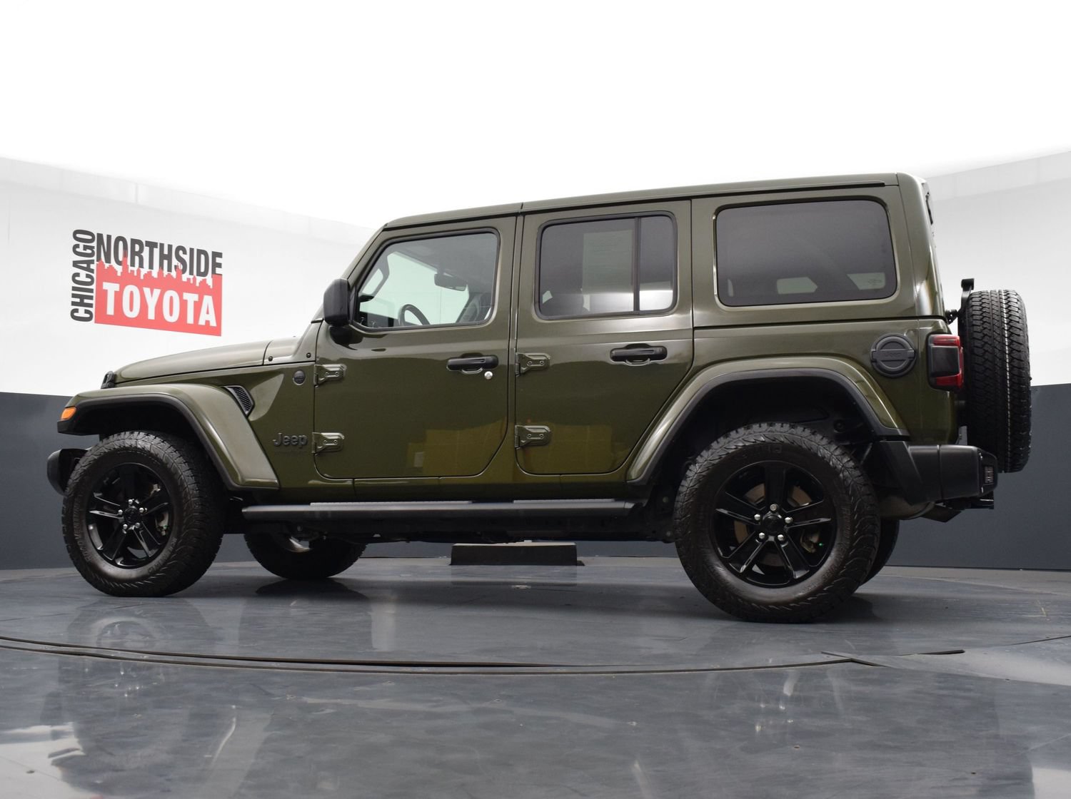 Used 2021 Jeep Wrangler Unlimited Sahara AWD/4WD image 28