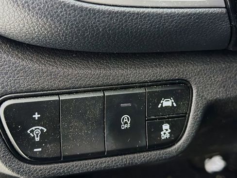 Used 2023 Kia Seltos EX AWD/4WD image 12