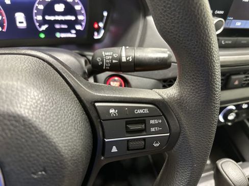 Used 2023 Honda Accord EX image 36